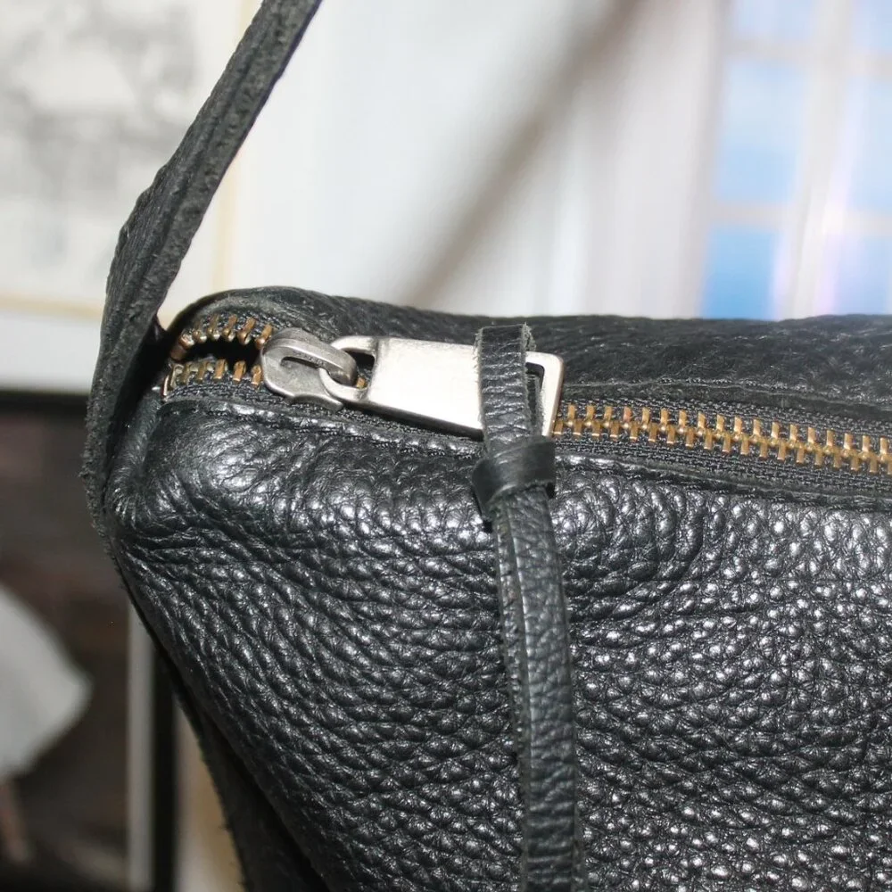 $260 Large Y2K Banana Republic  Leather O Ring Tassel Hobo Shoulder Bag Purse - Picture 3 of 10